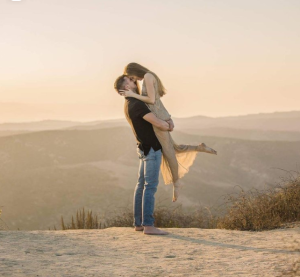 10 Best Spots to Get Engaged in Laguna Beach